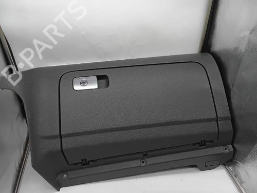 Used Glove box VW GOLF PLUS V (5M1, 521) 1.6 TDI (105 hp) 26705015