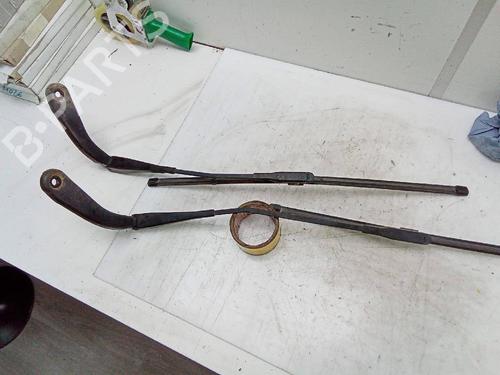 Front windshield wiper arm BMW 3 Touring (F31) 320 d xDrive | BP18572760C143 