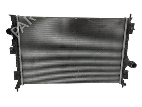Used Water radiator Water radiator 21051779 21051779