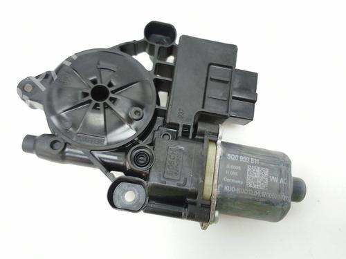 Portierruitmotor linksachter VW GOLF VII (5G1, BQ1, BE1, BE2) 1.4 TSI (125 hp) 28145086