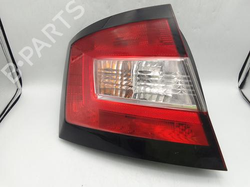 Used Left taillight SKODA FABIA III (NJ3) 1.0 (75 hp) 28598556