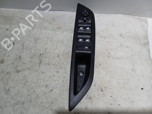 Used Left front window switch Left front window switch PEUGEOT 208 II (UB_, UP_, UW_, UJ_) 1.5 BlueHDI 100 (102 hp) 34647322 34647322