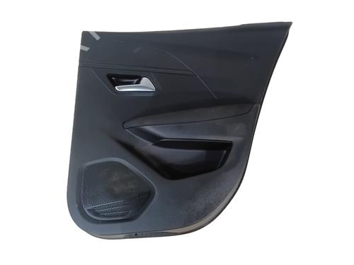 Bageste højre beklædning Bageste højre beklædning PEUGEOT 208 II (UB_, UP_, UW_, UJ_) 1.2 PureTech 75 (75 hp) 35753113 35753113