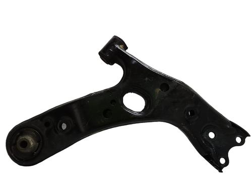 Used Left front suspension arm TOYOTA VERSO (_R2_) 1.6 D4-D (WAR20_) (112 hp) 31063659