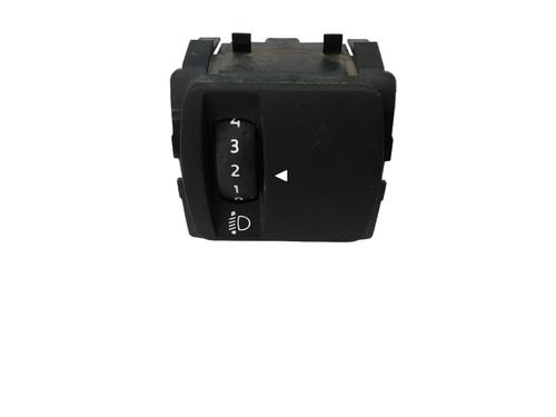 Used Headlight switch Headlight switch RENAULT MEGANE IV Hatchback (B9A/M/N_) 1.5 dCi 90 (B9A1) (90 hp) 21025822 21025822