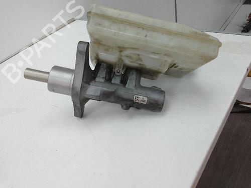 Brake master cylinder NISSAN NV400 Van (X62, X62B) dCi 135 | BP18578861M77 