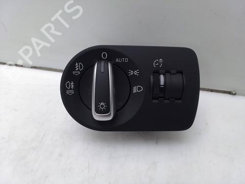 Used Headlight switch AUDI Q3 (8UB, 8UG) [2011-2020]  26158280
