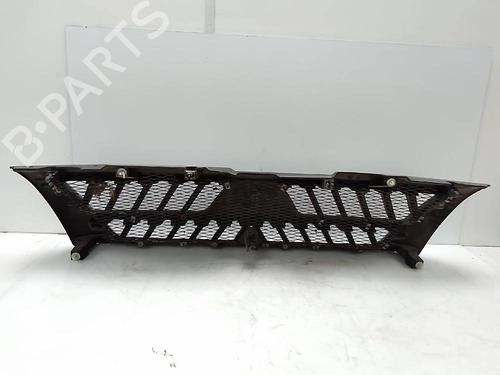 Used Grille MITSUBISHI PAJERO III (V7_W, V6_W) 3.2 Di-D (V68W) (160 hp) 21832748