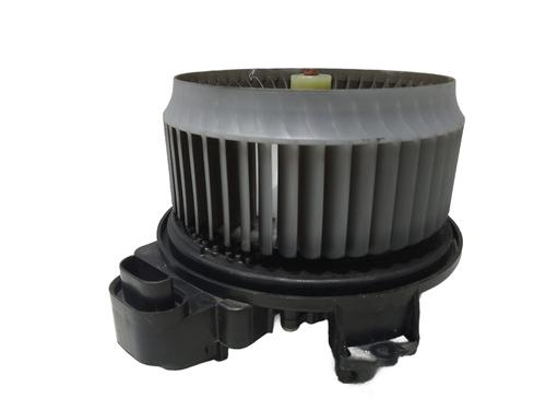 Used Heater blower motor Heater blower motor TOYOTA VERSO (_R2_) 2.0 D-4D (AUR20_, AUR20R) (124 hp) 33931713 33931713