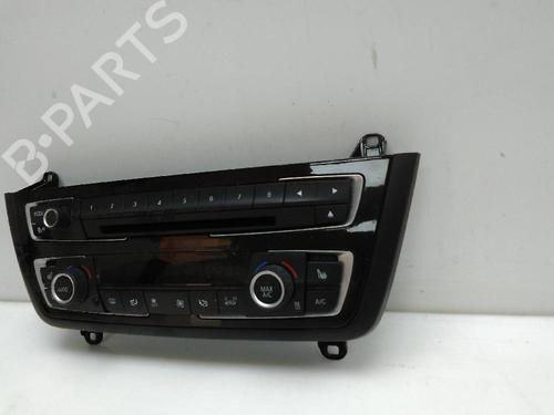 AC Styreenhet / Manøvreringsenhet BMW 3 (F30, F80) 320 d (184 hp) 18577779