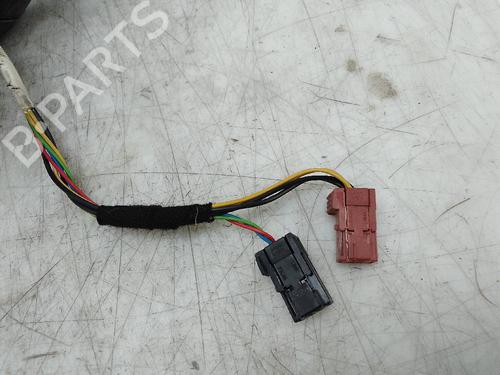Left mirror PEUGEOT 208 I (CA_, CC_) 1.2 VTI 82 | BP19582690C26