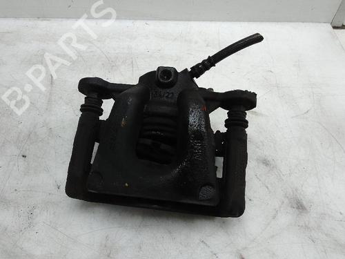 Used Right front brake caliper BMW 1 Convertible (E88) 118 d (143 hp) 18582629