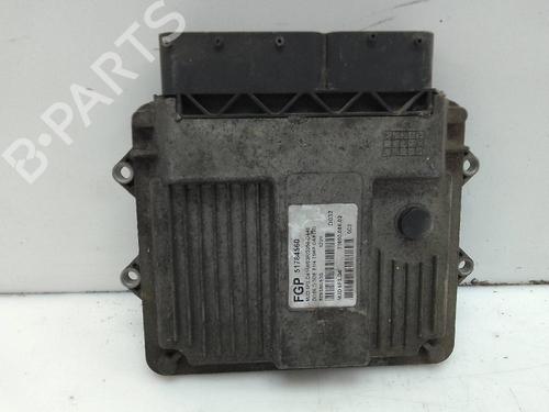 Used Engine control unit (ECU) FIAT DOBLO MPV (119_, 223_) 1.9 D (223AXB1A) (63 hp) 23882923