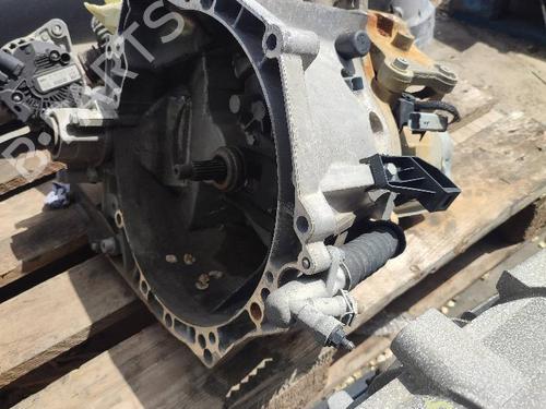 Gearbox CITROËN C4 CACTUS 1.6 BlueHDi 100 | BP26160506M3 