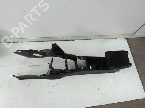 Used Middle console Middle console VW T-ROC (A11, D11) 1.6 TDI (115 hp) 18583802 18583802