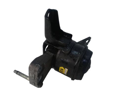 Used Engine mount Engine mount TOYOTA YARIS (_P13_) 1.0 (KSP130) (72 hp) 23654332 23654332