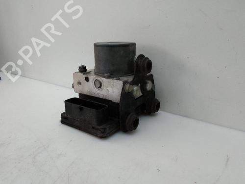 Used ABS pump SKODA RAPID Spaceback (NH1) 1.4 TDI (90 hp) 25302451