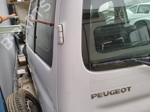 Left tailgate PEUGEOT PARTNER MPV (5_, G_) 1.6 HDi 90 | BP26055724C76 