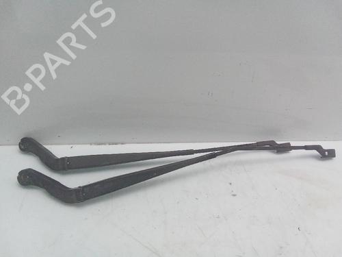Used Front windshield wiper arm CITROËN JUMPER II Van 2.0 BlueHDi 110 (110 hp) 22686662