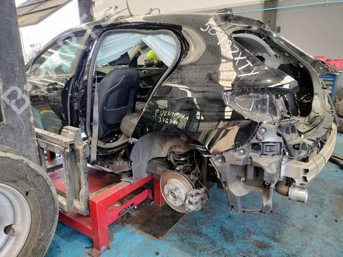 Used Right front seat BMW 1 (F40) 116 d (116 hp) 18575096