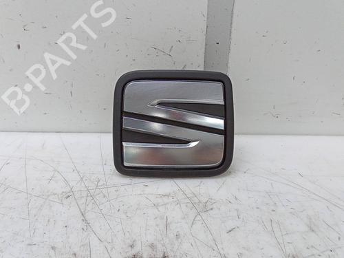 Used Tailgate handle SEAT LEON Sportstourer (KL8, KLD) 2.0 TDI (150 hp) 28149500