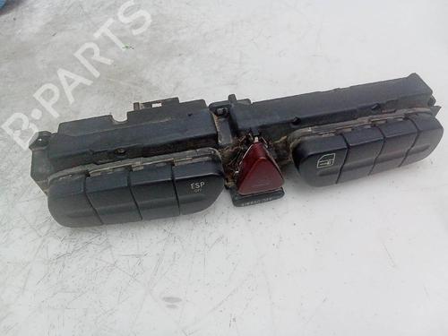 Switch MERCEDES-BENZ C-CLASS Coupe (CL203) C 200 Kompressor (203.745) | BP19788454I30