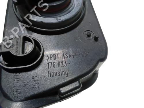 Right front fog light VW PASSAT B7 (362) 1.6 TDI | BP36320200C31  - Image 8