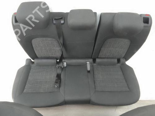 Ensemble sièges AUDI Q3 (8UB, 8UG) 2.0 TDI (150 hp) 26051614