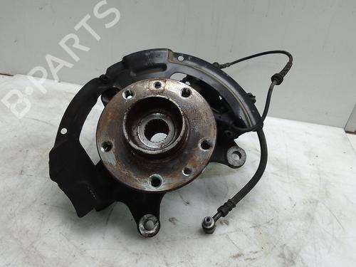 Used Right front steering knuckle Right front steering knuckle RENAULT MEGANE IV Hatchback (B9A/M/N_) 1.5 Blue dCi 115 (B9A6) (116 hp) 18582533 18582533