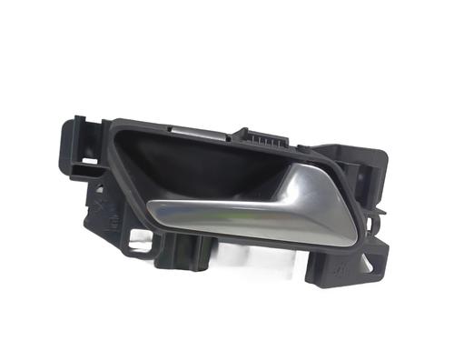 Used Rear right interior door handle Rear right interior door handle PEUGEOT 5008 II (MC_, MJ_, MR_, M4_) 2.0 BlueHDi 180 (MJAHWW) (181 hp) 36528334 36528334