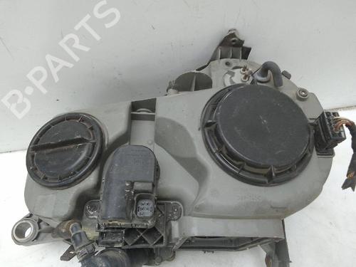 Used Right headlight MERCEDES-BENZ C-CLASS (W203) [2000-2007]  24998084