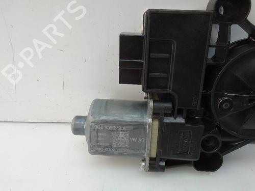 Used Right rear window motor SEAT LEON ST (5F8) 2.0 TDI (150 hp) 22521418
