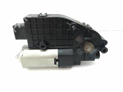 Soltagsmotor NISSAN QASHQAI II SUV (J11, J11_) 1.6 dCi (130 hp) 20671527