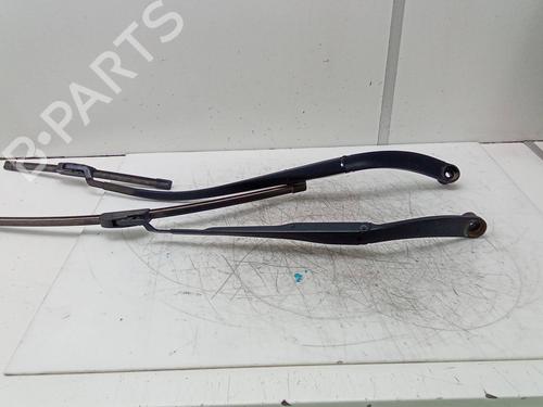 Used Front wipers mechanism Front wipers mechanism 18737937 18737937