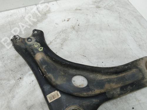 Used Right front suspension arm CITROËN C3 III (SX) 1.2 THP 110 (SXHNPS, SXHNZT, SXHNZ6) (110 hp) 19411722