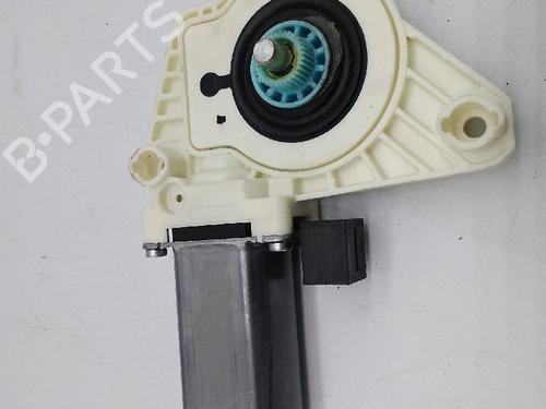 Used Right front window motor AUDI A5 Sportback (F5A, F5F) 2.0 TDI (150 hp) 25468409