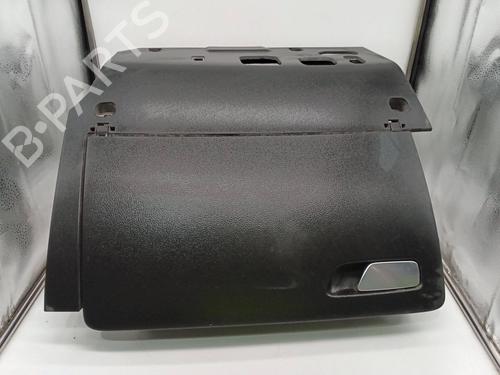 Used Glove box AUDI A3 (8V1, 8VK) 1.6 TDI (115 hp) 28146063
