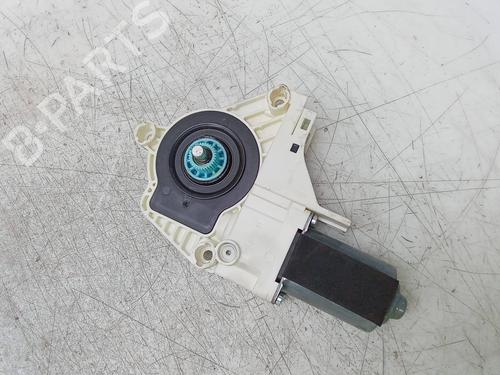 Used Right front window motor Right front window motor AUDI A4 B8 (8K2) 3.0 TDI (204 hp) 19505950 19505950