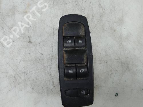 Used Left front window switch RENAULT KOLEOS I (HY_) 2.0 dCi (HY0K) (150 hp) 18738533