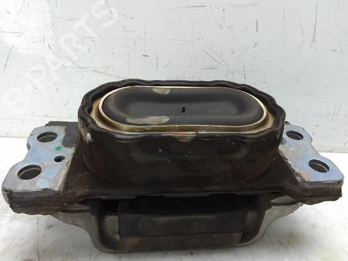 Used Engine mount AUDI Q3 (8UB, 8UG) 2.0 TDI (150 hp) 26051761