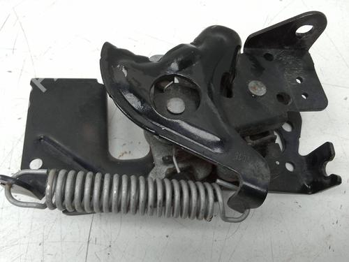 Fechadura do capot Fechadura do capot BMW 3 Touring (F31) 316 d (116 hp) 20230702 20230702