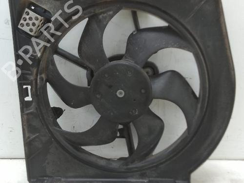 Used Radiator fan RENAULT TWINGO II (CN0_) 1.5 dCi (CN0E) (64 hp) 27446591