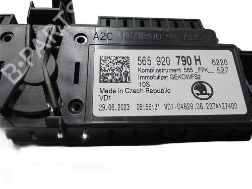 Instrument cluster SKODA KAROQ (NU7, ND7) 2.0 TDI | BP34612875C47 - Image 6