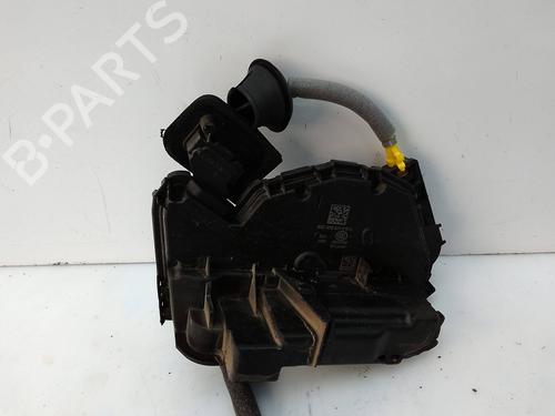 front-right-lock-audi-a3-sportback-8ya-8yf-30-tdi-5tb837016c-2019-22382554 main image
