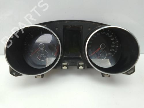 Used Instrument cluster Instrument cluster 22226567 22226567