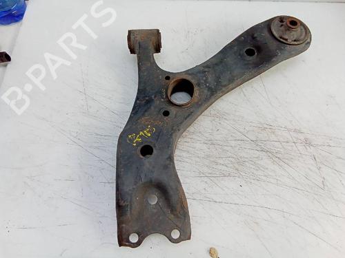 Left front suspension arm TOYOTA AURIS (_E18_) 1.8 Hybrid (ZWE186_, ZWE186R) | BP26053456M12 