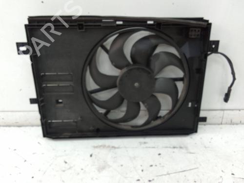 Used Radiator fan Radiator fan OPEL GRANDLAND / GRANDLAND X (A18, P1UO) 1.6 Turbo D (75) (120 hp) 18947402 18947402