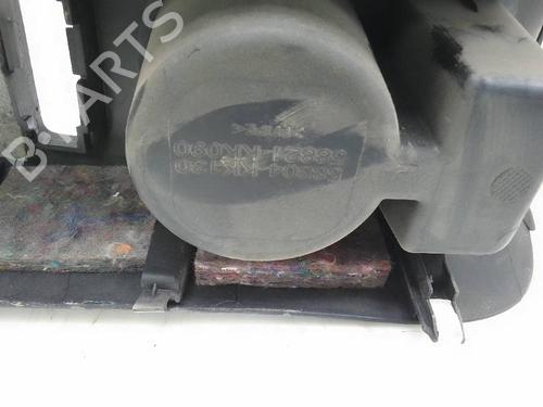 Used Middle console TOYOTA HILUX VIII Pickup (_N1_) 2.4 D 4WD (GUN125_, GUN125R) (150 hp) 18574675