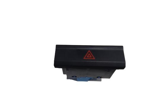 Warnblinkschalter für VW T-ROC (A11, D11) 1.0 TSI (116 hp) 30677645