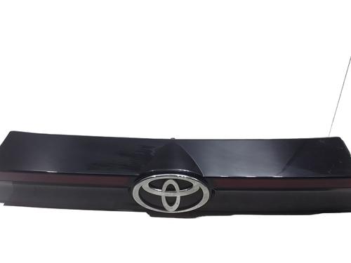 Sentralt baklys TOYOTA YARIS CROSS (MXP_) 1.5 Hybrid (MXPJ10) (116 hp) 31658924